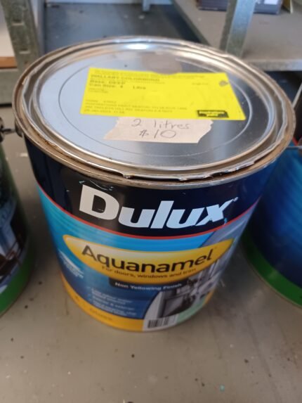 Dulux Aquanamel - Wallaby - 2 litres