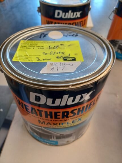 Dulux Weathershield - China White - 3.5 litres (Low Sheen)