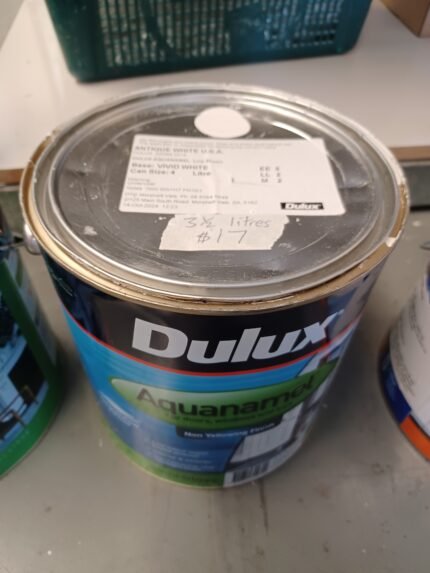 Dulux Aquanamel - Antique White USA - 3.5 litres
