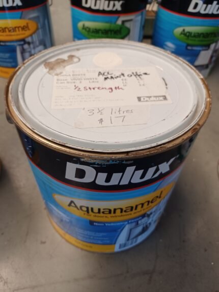 Dulux Aquanamel - China White - 3.5 litres