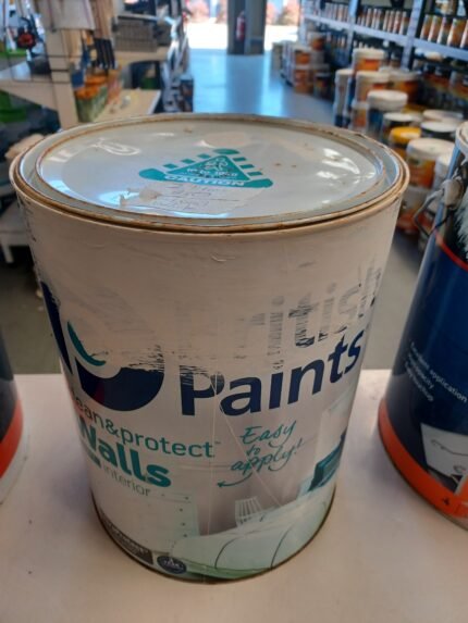 British Paints - Natural White - 2 litres