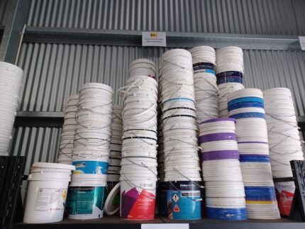 Empty Buckets - 15 litre - with lids and handles (122 in total)