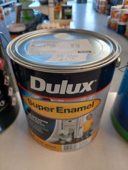 Dulux Super Enamel - Old Ivory (1/2 strength) - 3.5 litres