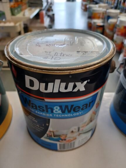 Dulux Wash&Wear - Warm Neutral Half - 2 litres