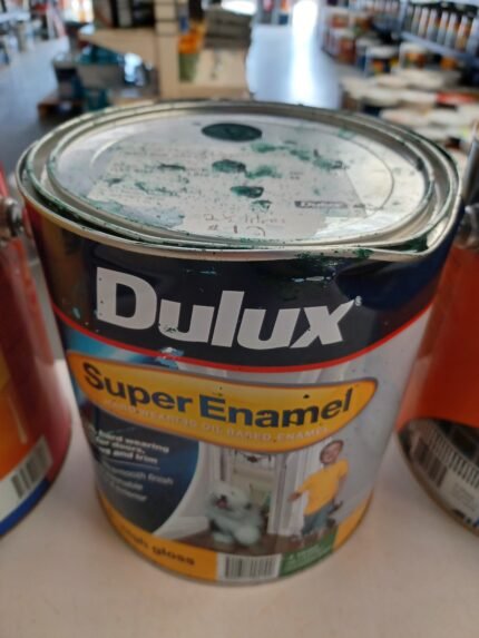 Dulux Super Enamel - Heritage Green - 2.5 litres for $12