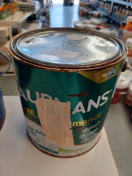 Taubmans - Pure Performance - White - 3 litres for $15