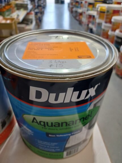 Dulux Aquanamel - Lilium (half strength) - Semi Gloss - 3 litres - $15