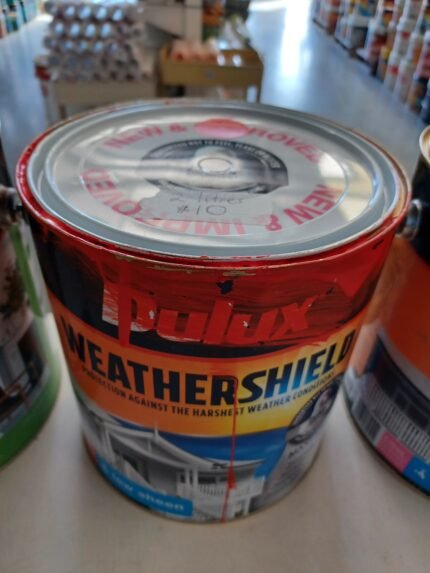 Dulux Weathershield - Red - Low Sheen - 2 litres for $10