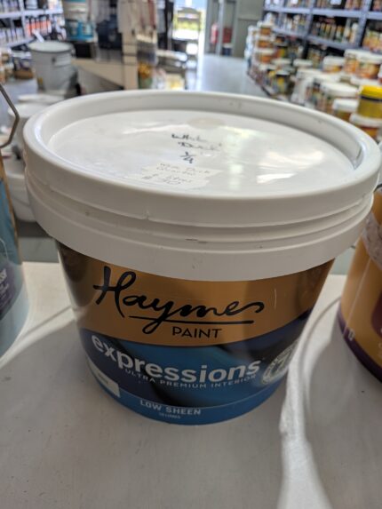 Haymes - Expressions - Ultra Premium Interior - White Duck Quarter - 6 litres for $30