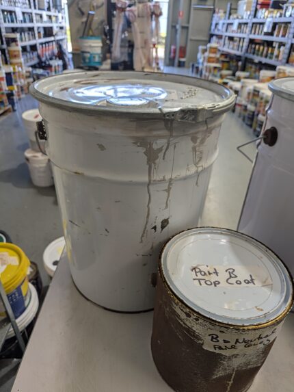 BG Epoxy Floor Coatings - Concrete Paint - 2 pack - Light Grey - 10 litres for $50
