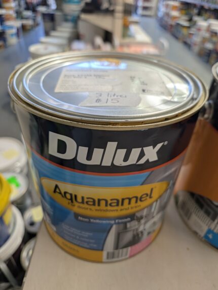 Dulux - Aquanamel - For doors, windows and trim - Yellow Gloss - 3 litres for $15
