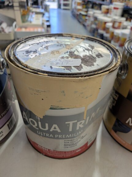 Solver - Aqua Trim - Durable Gloss Finish - Beige - Gloss - 3.5 litres for $17